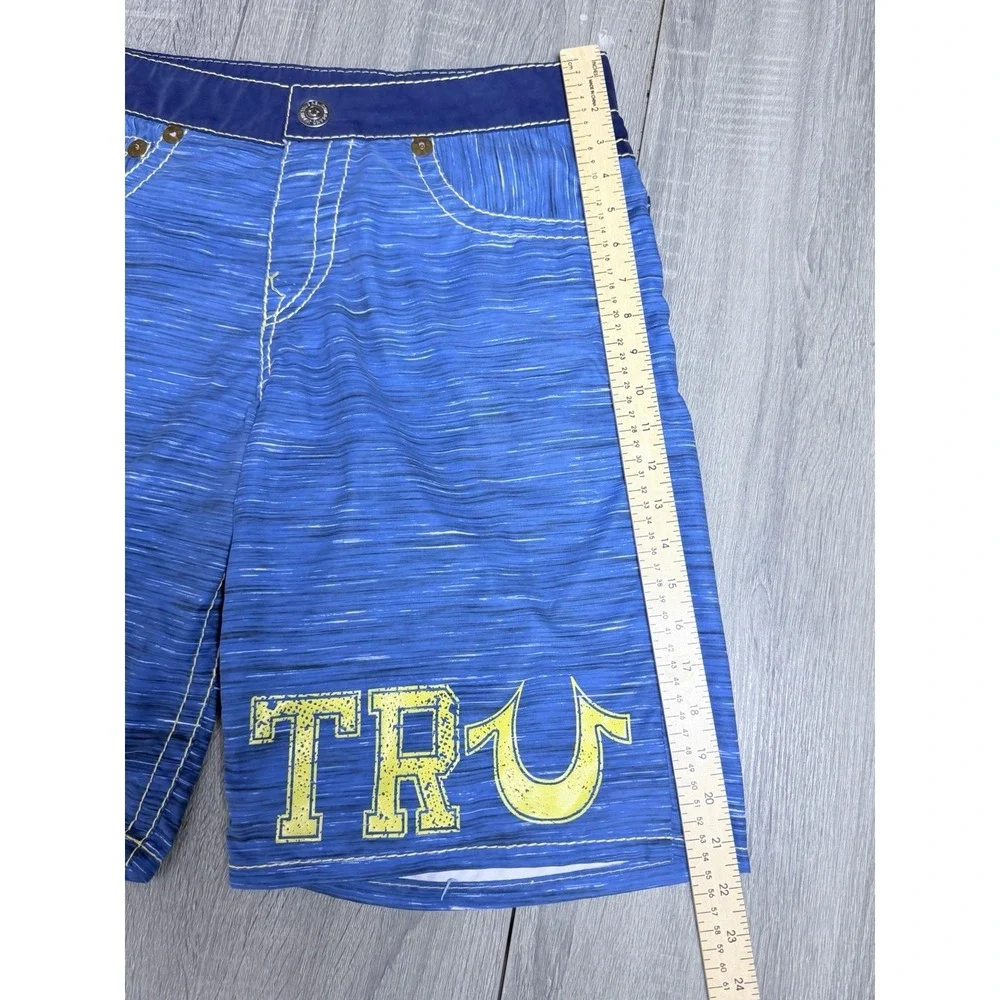 True Religion Blue Yellow Stitch Horseshoe Flap Pocket Board Swim Shorts 32